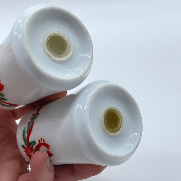 Tienshan/Fairfield Poinsettia & Ribbons Salt Pepper Shakers Festive Holiday - Picture 4 of 8
